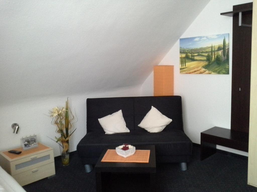 Haus Mariandl Hotel Düsseldorf Quarto foto